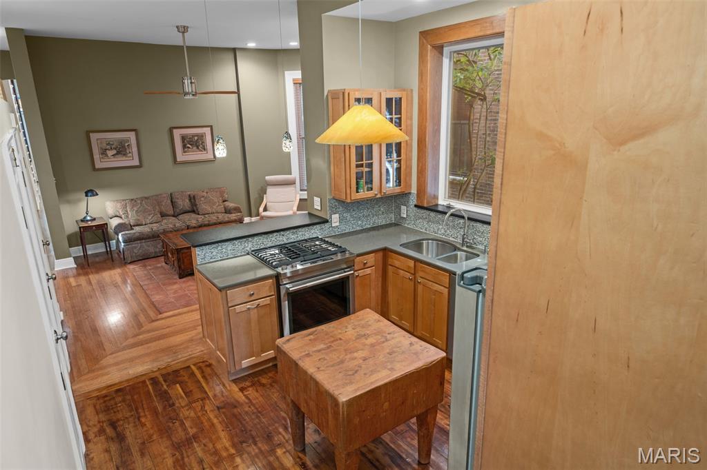 Lafayette Square - Residential