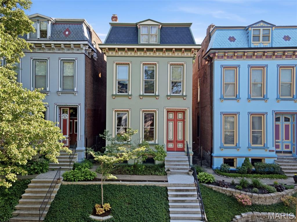 Lafayette Square - Residential