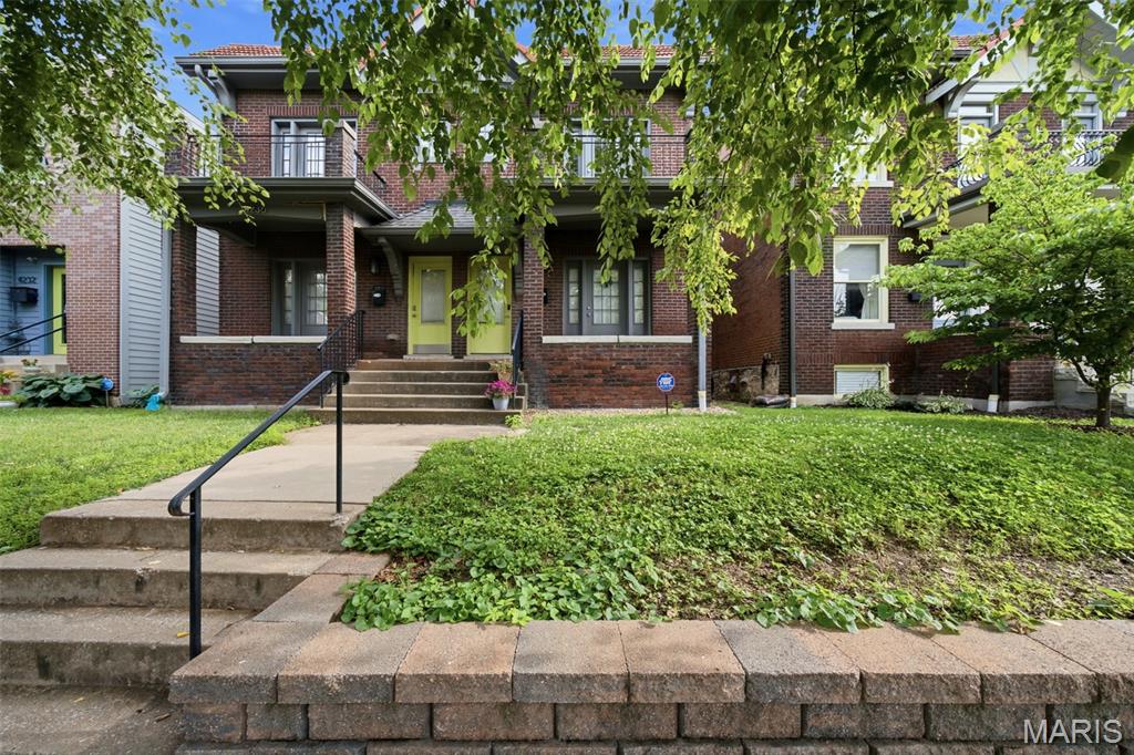 UIC McRee 5 - Residential