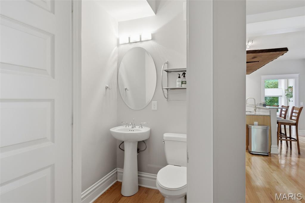 UIC McRee 5 - Residential