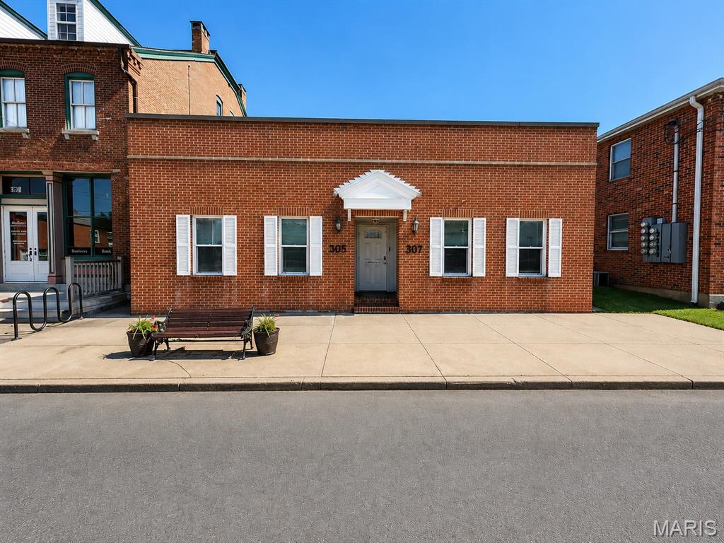 Old Town Of St Ferdinand - Commercial Sale