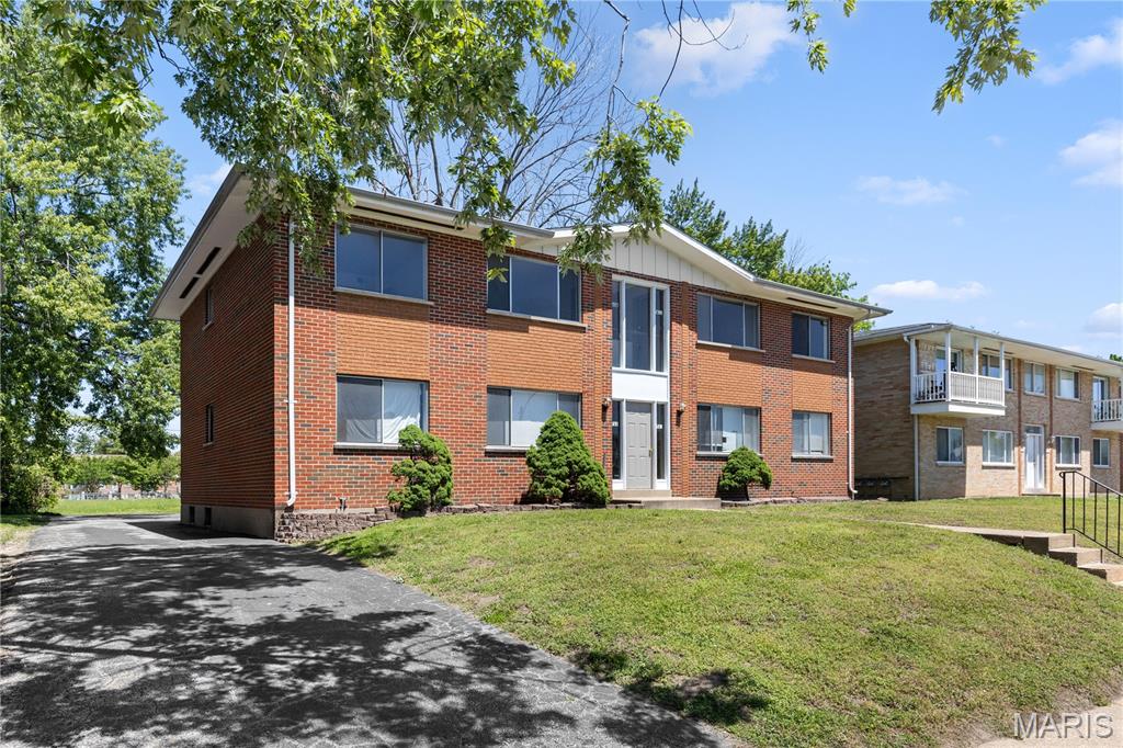A solid investment! 4-Family brick apartment on a quiet street, walking distance to Lindbergh. 2-Bed, 1-bath units. Washer/Dryer hookups for each unit in basement. Off street parking provided. 2 units occupied with leases (each $900 per month), 2 units vacant offering upside potential. Showing for occupied units only with an Accepted Contract, vacant units are on lockbox. Do not disturb the tenants.