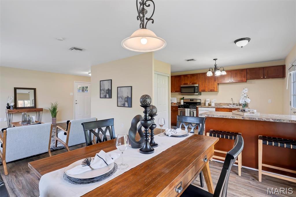 Chatelaine - Residential