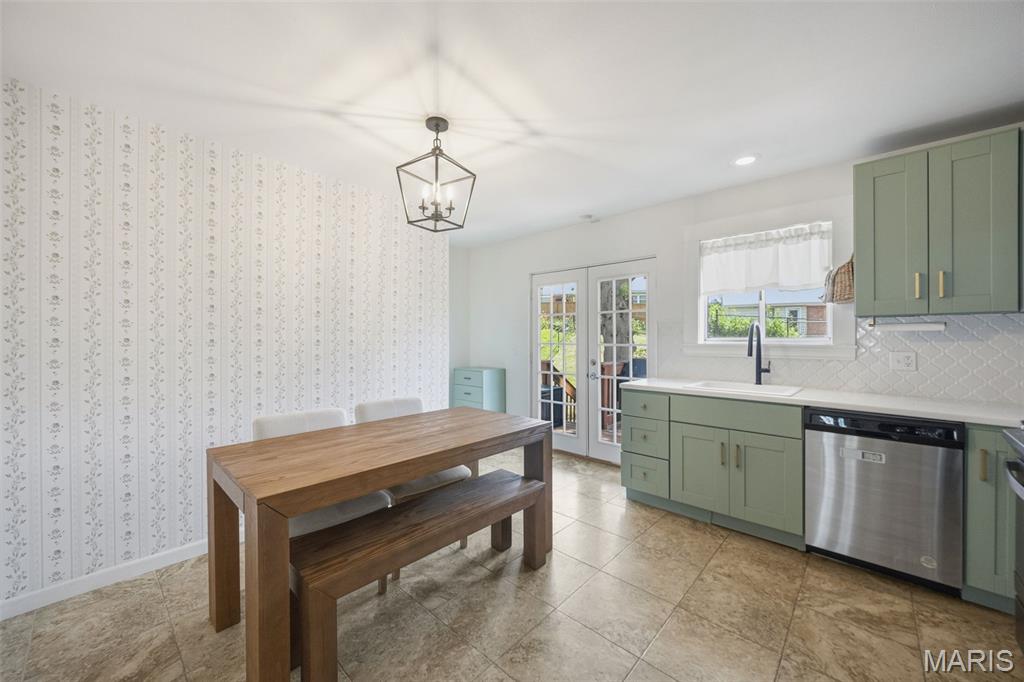 Antonette Hills - Residential