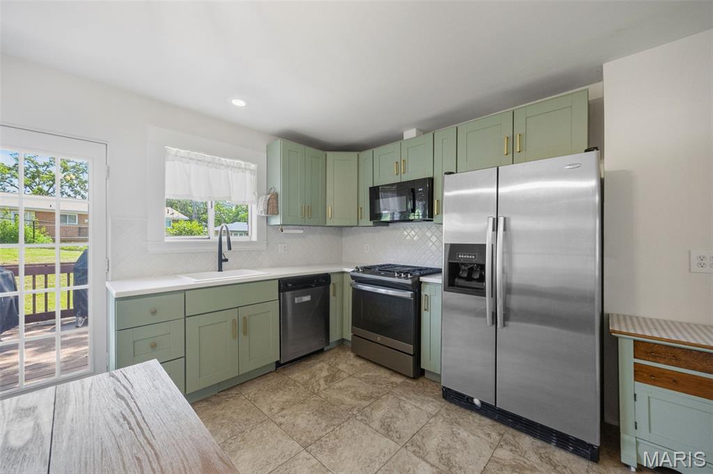 Antonette Hills - Residential