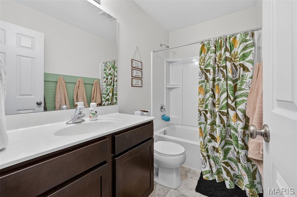 Charlestowne Landing #12 - Residential