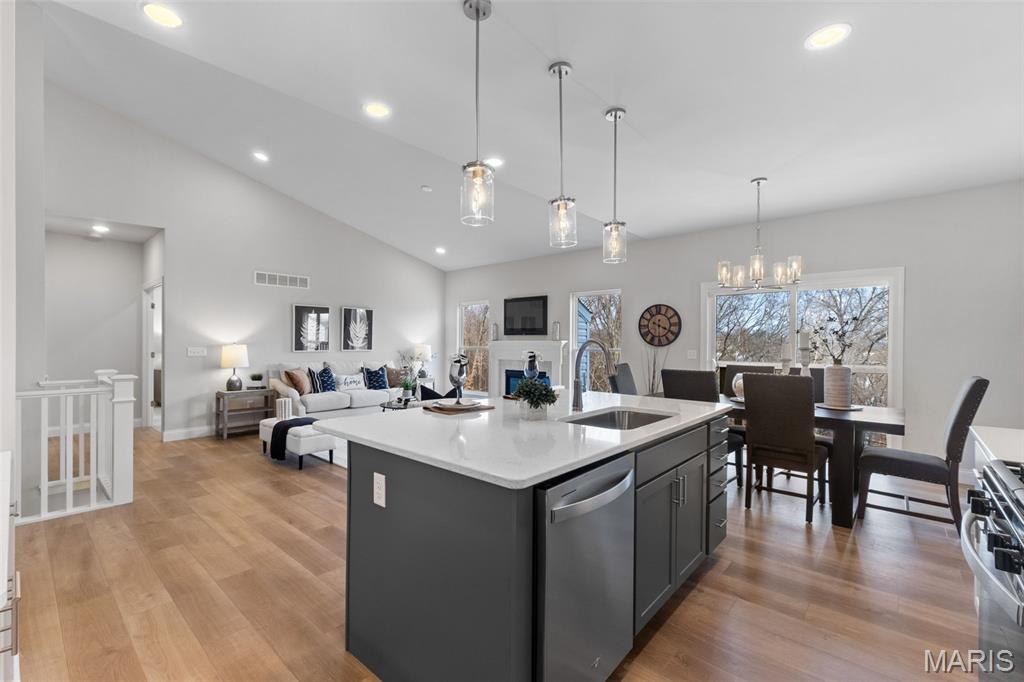 The Summit At Park Hills - Residential