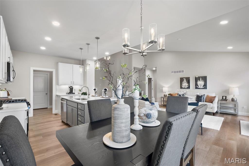 The Summit At Park Hills - Residential