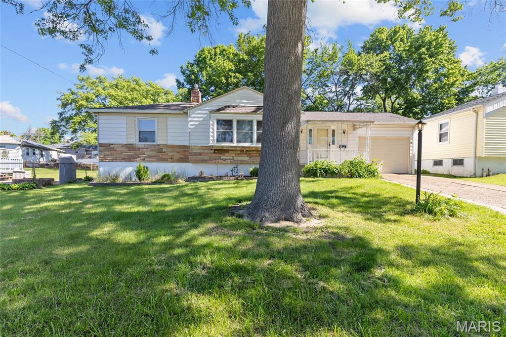 Incredible rental home in Affton Schools! Home offers 3 spacious Bedrooms and 2 full baths! Large Family room with beautiful wood floors! Updated Kitchen! Lower level offers 2 rec rooms and a 2nd full bath! Large fenced back yard as well!