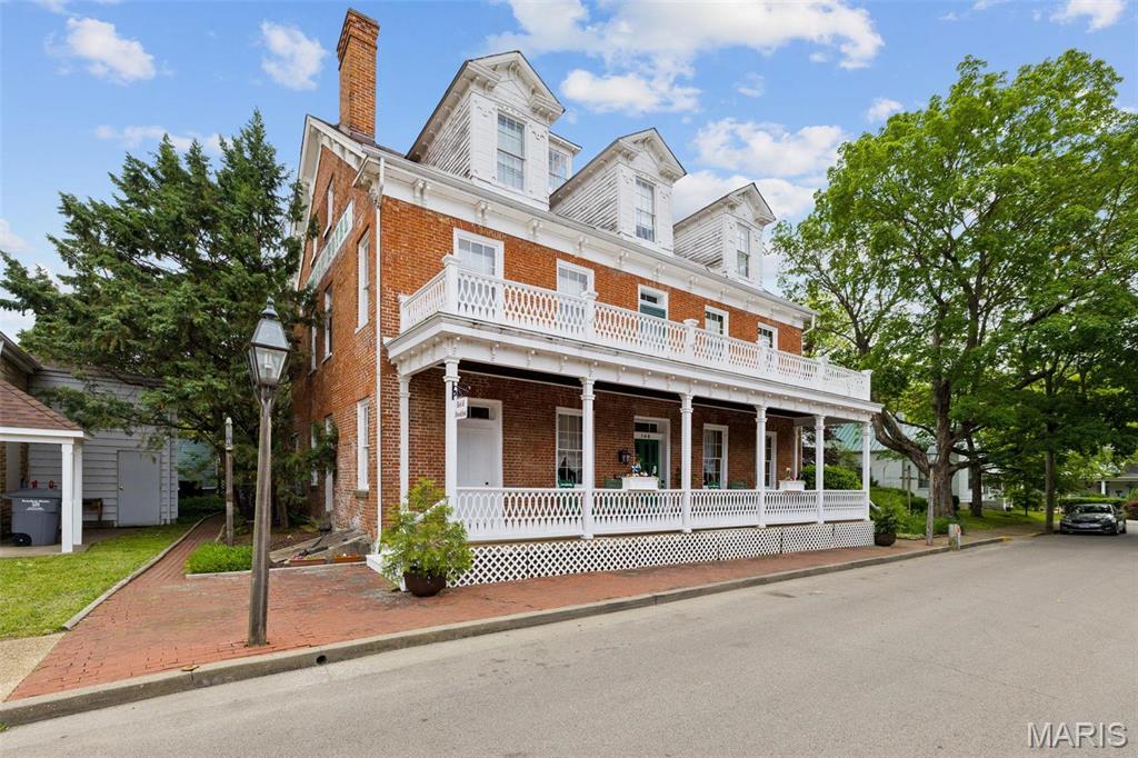 Downtown - Commercial Sale