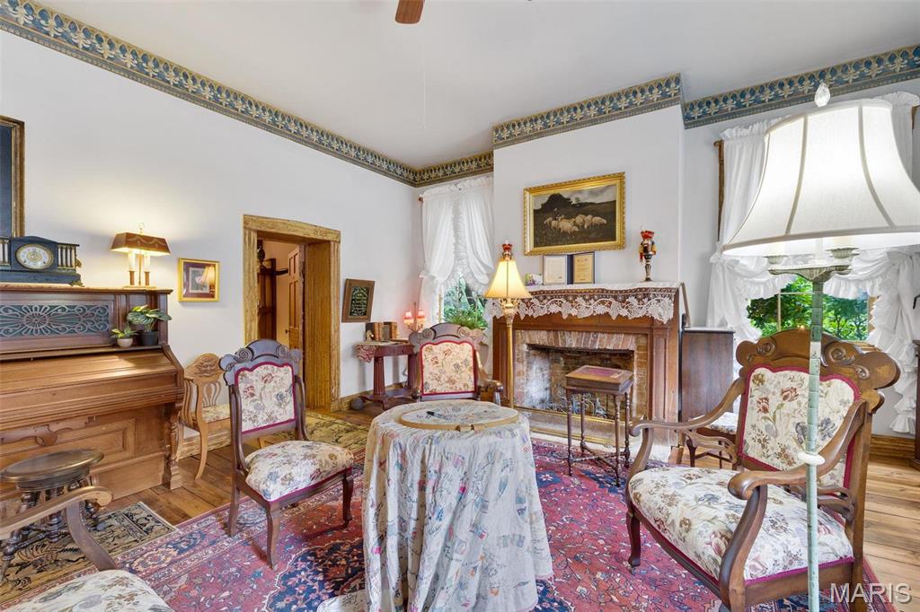 Downtown - Commercial Sale
