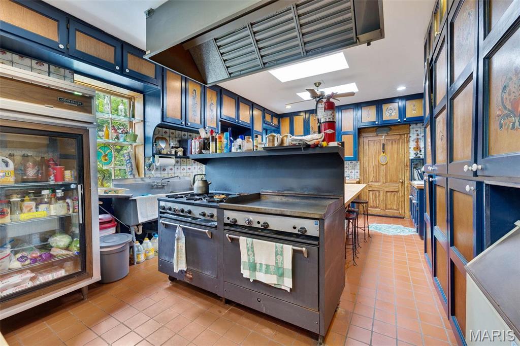 Downtown - Commercial Sale