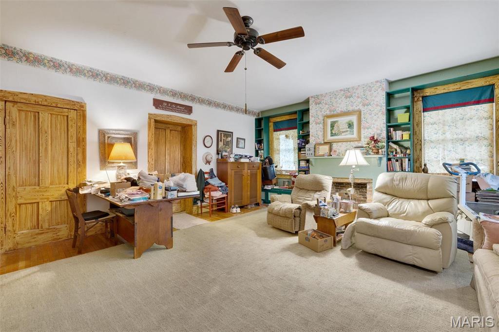 Downtown - Commercial Sale
