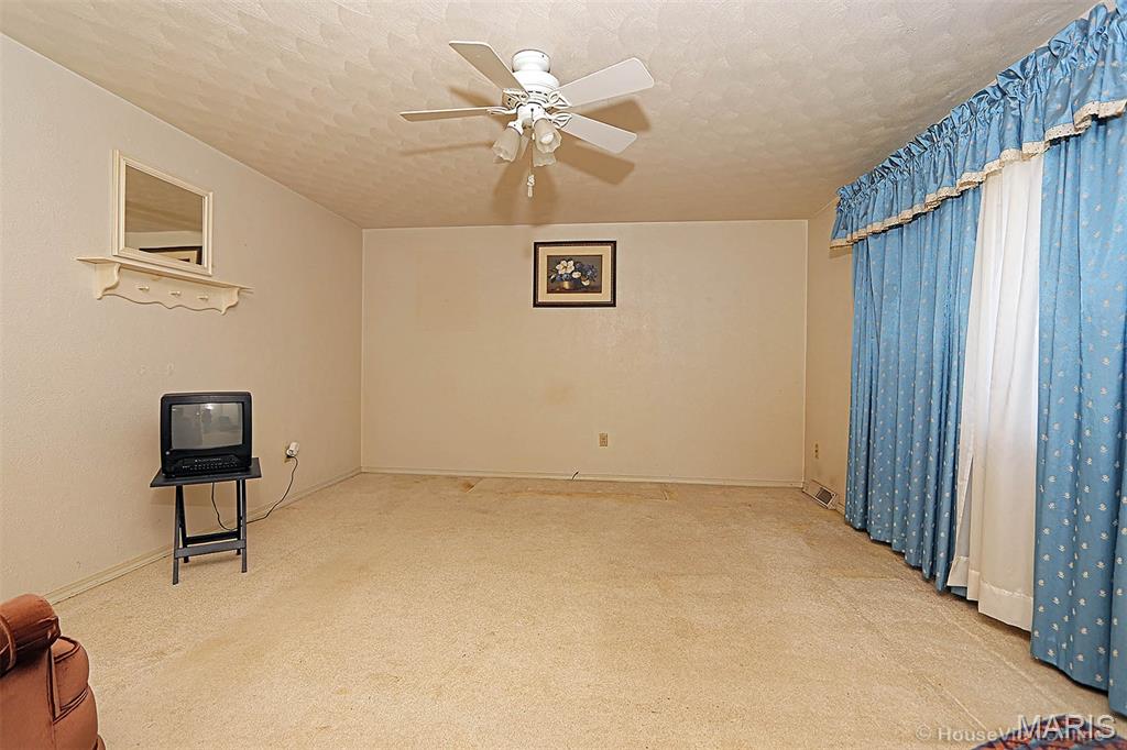 Lakeview Estate - Residential