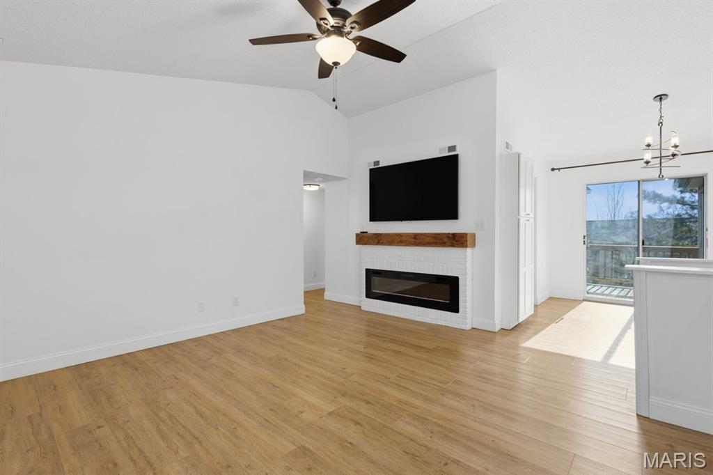 Brentwood Forest Condo Ph Six - Residential