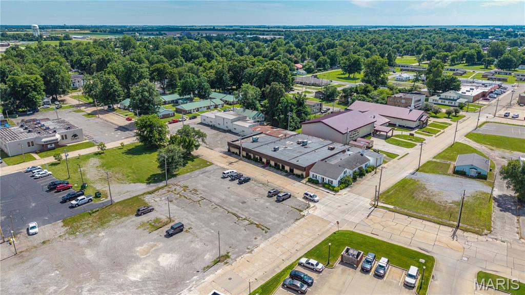 Trotters Add - Commercial Sale