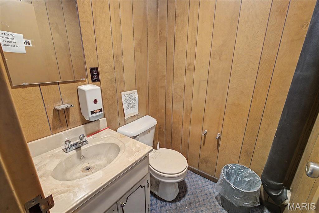 Trotters Add - Commercial Sale