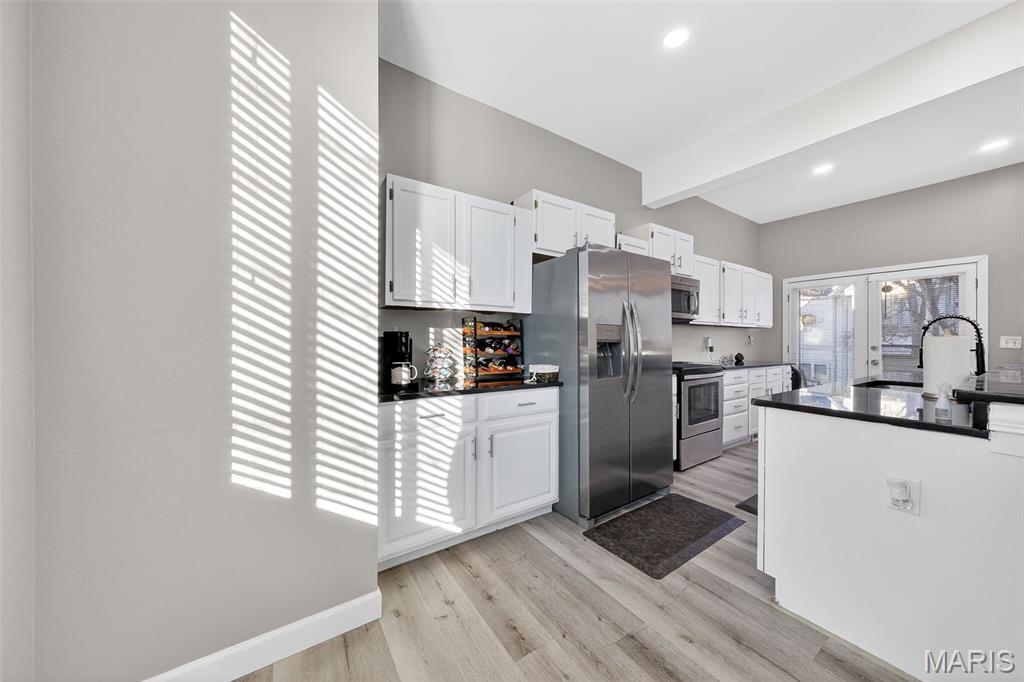 COLUMBUS SQUARE - Residential