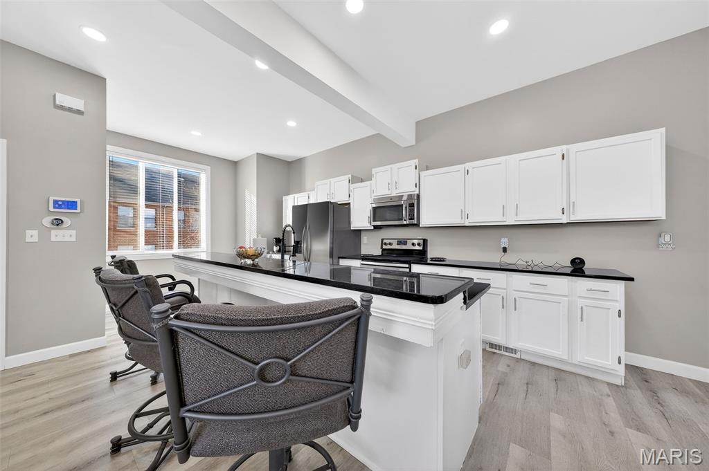 COLUMBUS SQUARE - Residential