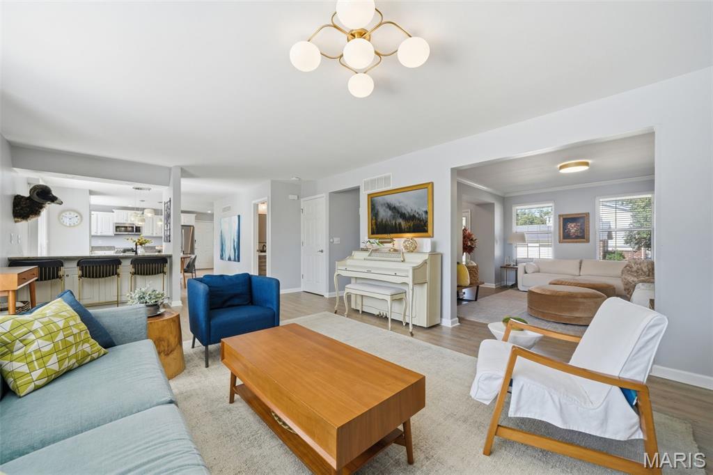 Estates At Lake Chesterfield The - Residential