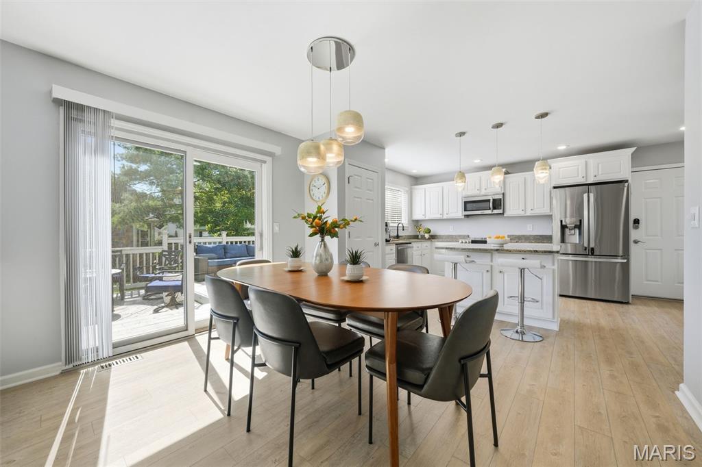 Estates At Lake Chesterfield The - Residential