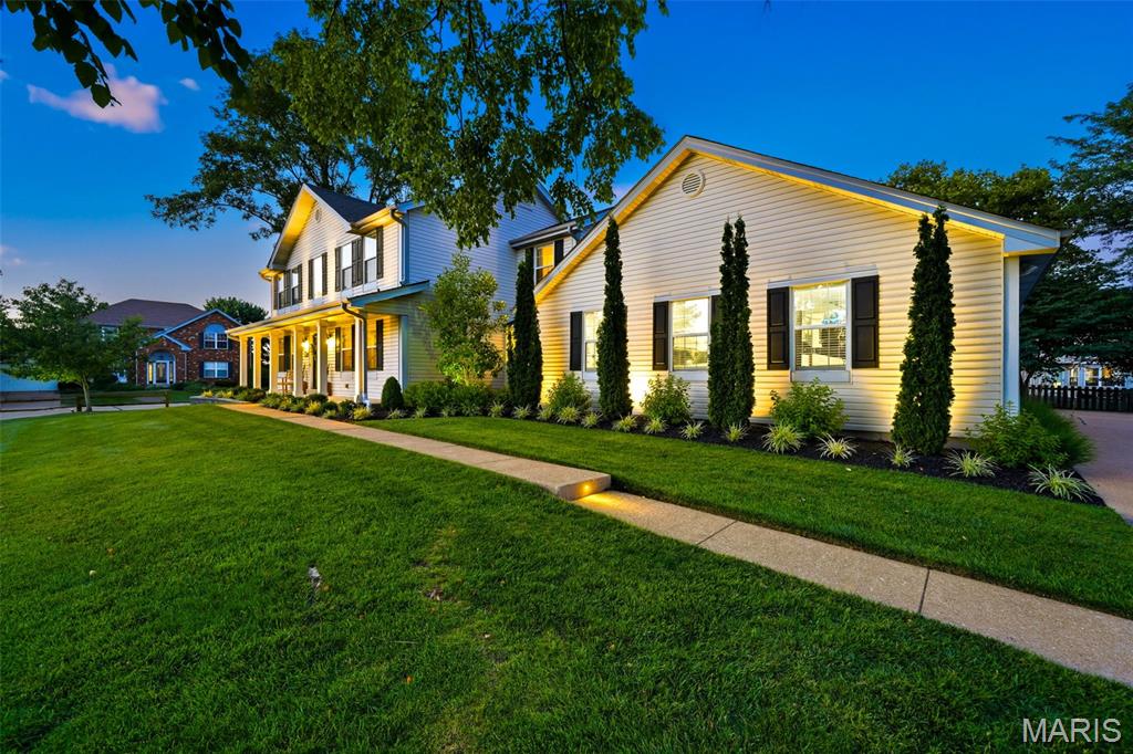 Estates At Lake Chesterfield The - Residential