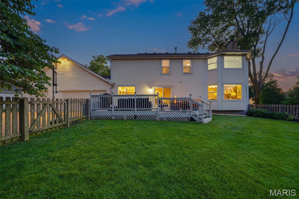 Estates At Lake Chesterfield The - Residential