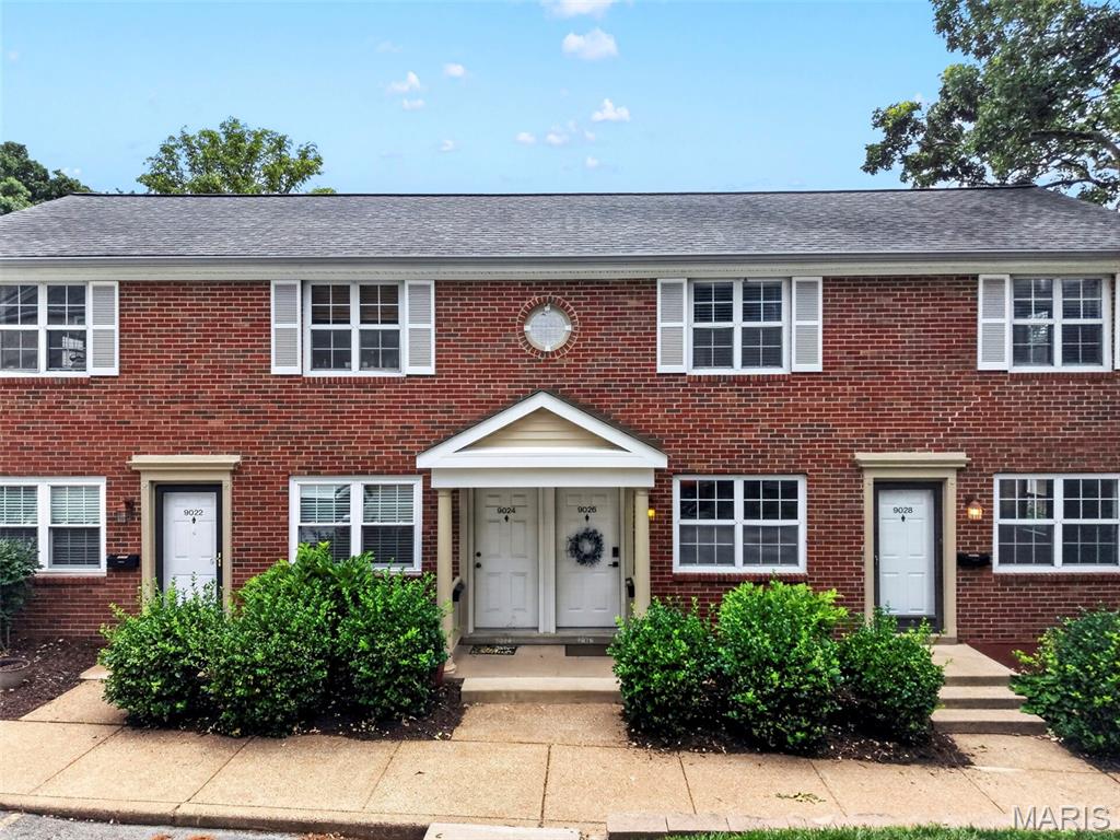 Brentwood Forest Condo Ph Three - Residential