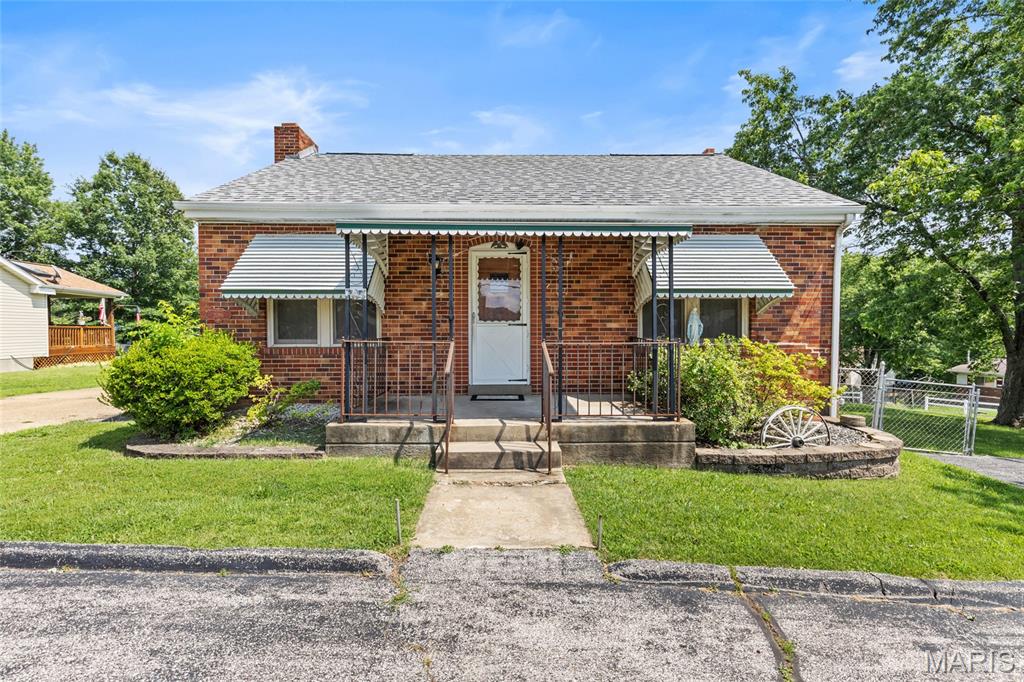 Opportunity awaits with this rare Bungalow on Corner half acre and oversize detached garage in the Fox Schools! Pulling up to this home you are greeted with a large circle driveway! Walking into the residence you will find a spacious living room with fireplace and family room The family room can also be used as a 3rd bedroom. Spacious kitchen with large dining room leads to your spacious level double lot and over sized detached 2 car garage. Lower level offers plenty of space for additional finish. This home is just seconds from 141 and Londell Elementary School.