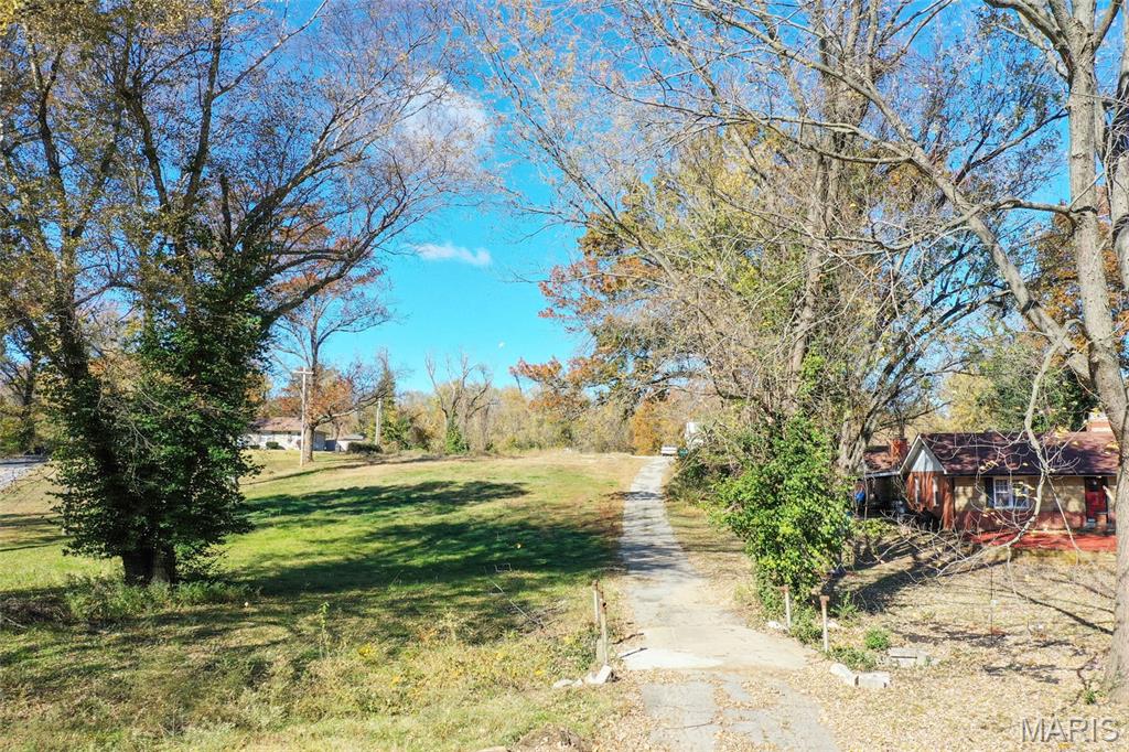 Situated in a thriving neighborhood in Florissant, this expansive 4.36-acre lot offers the perfect opportunity for creating your dream property. With no existing structures, the land is ready for a fresh vision!

The lot is ideally located in a growing area of Florissant, offering easy access to major roads, local amenities, and a variety of parks and recreational options. The property provides a peaceful, spacious setting with abundant potential for a wide range of uses.