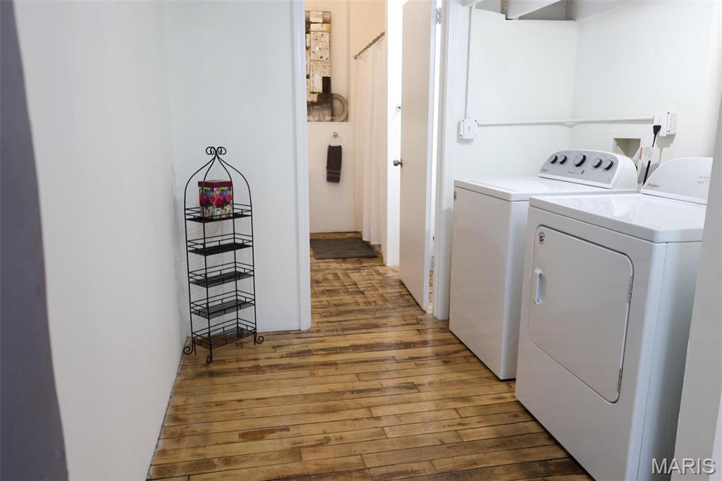 King Bee Lofts - Residential Lease