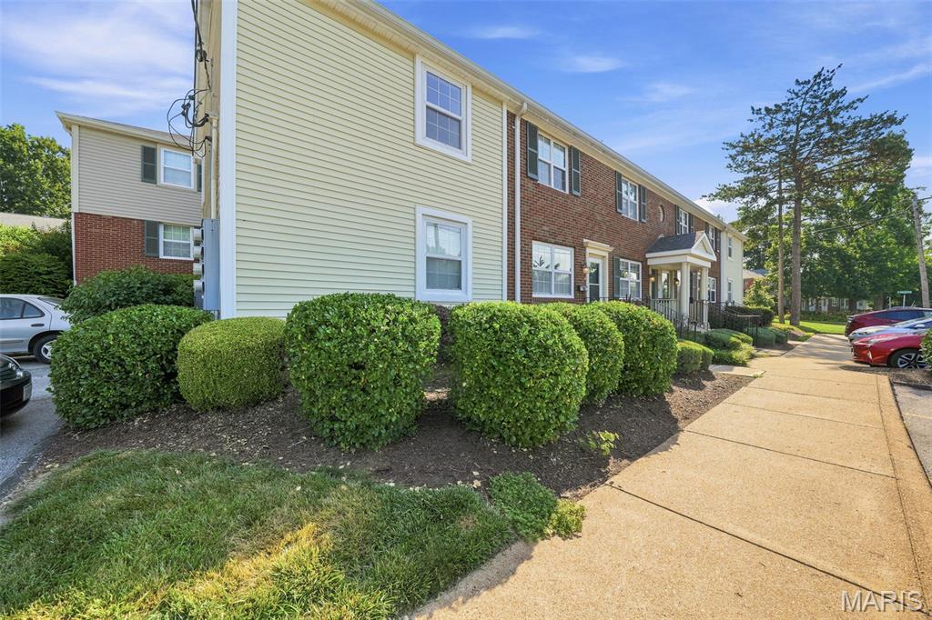Brentwood Forest Condo Ph Seven - Residential
