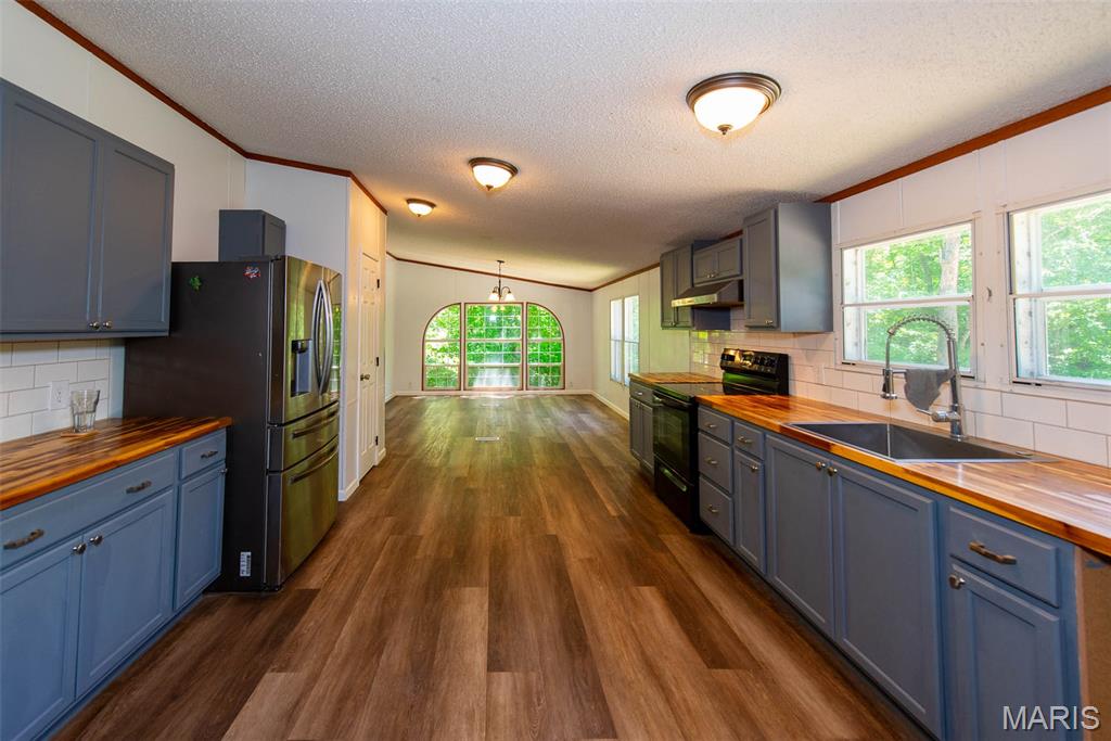 Alvarado Estates - Residential