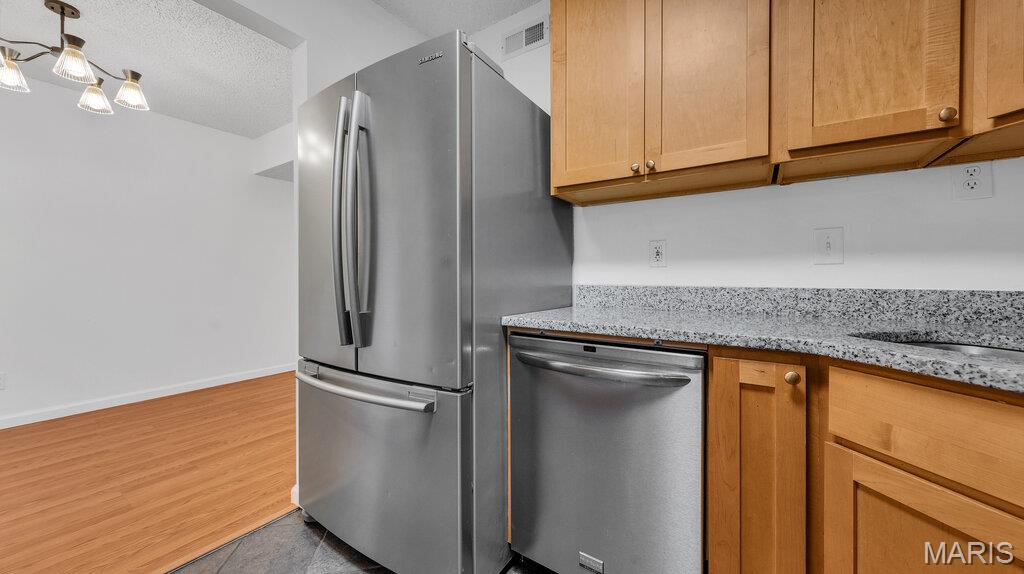 Brentwood Forest Condo Ph Four - Residential