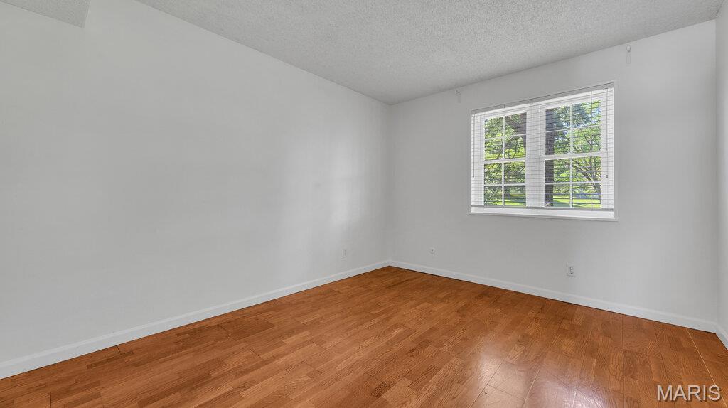 Brentwood Forest Condo Ph Four - Residential