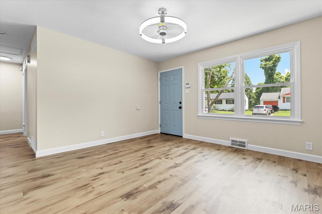 Belle Crest 3 - Residential