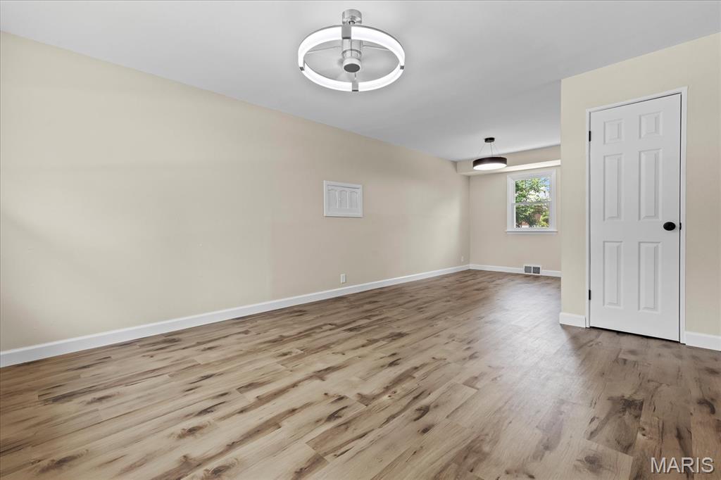 Belle Crest 3 - Residential
