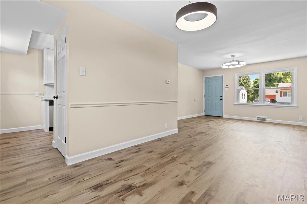 Belle Crest 3 - Residential