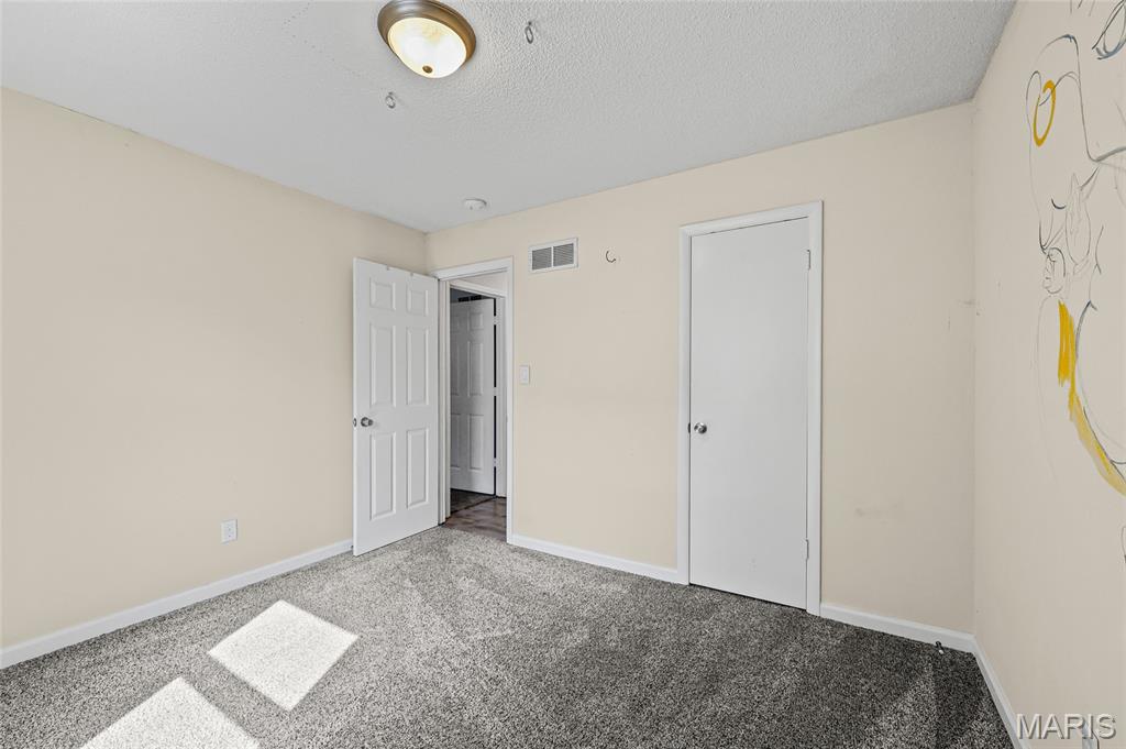 Town & Country - Residential