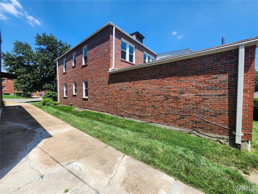 West University - Residential Income