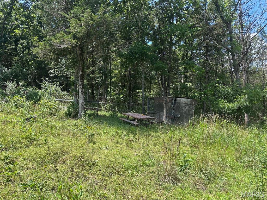 Brook Hollow - Land