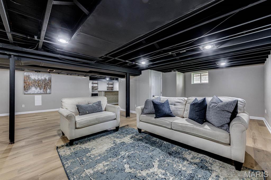 Moritz Place - Residential