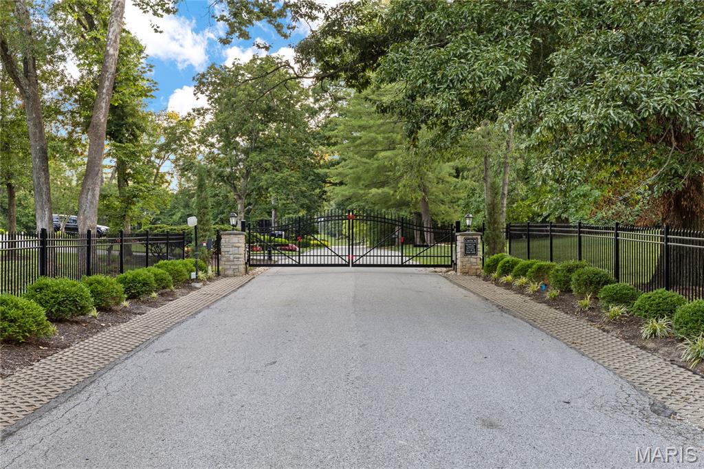 Somerset Downs - Residential