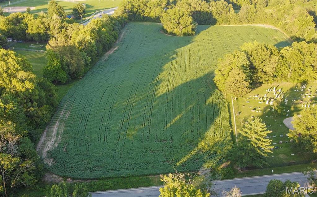 9.523 acres in the city limits of Troy! Zoned R3PD. This is a developer's dream! Perfect location for multi-family units with city utilities.  Property is in a convenient location off South 3rd Street, close to local shopping and actually joins Troy City Park.  Never offered for sale in your lifetime, as property has been owned by the same family for well over 100 years! $135,000/acre
