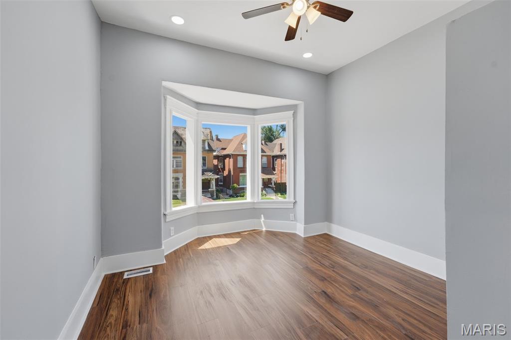 Raymond Place Add - Residential