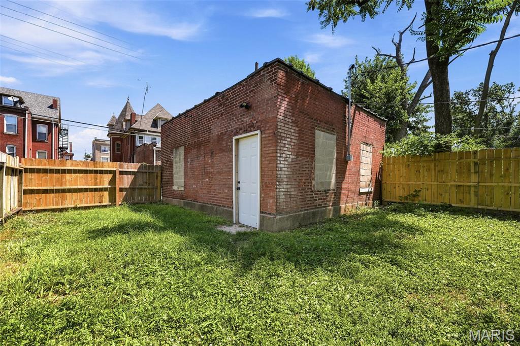 Raymond Place Add - Residential