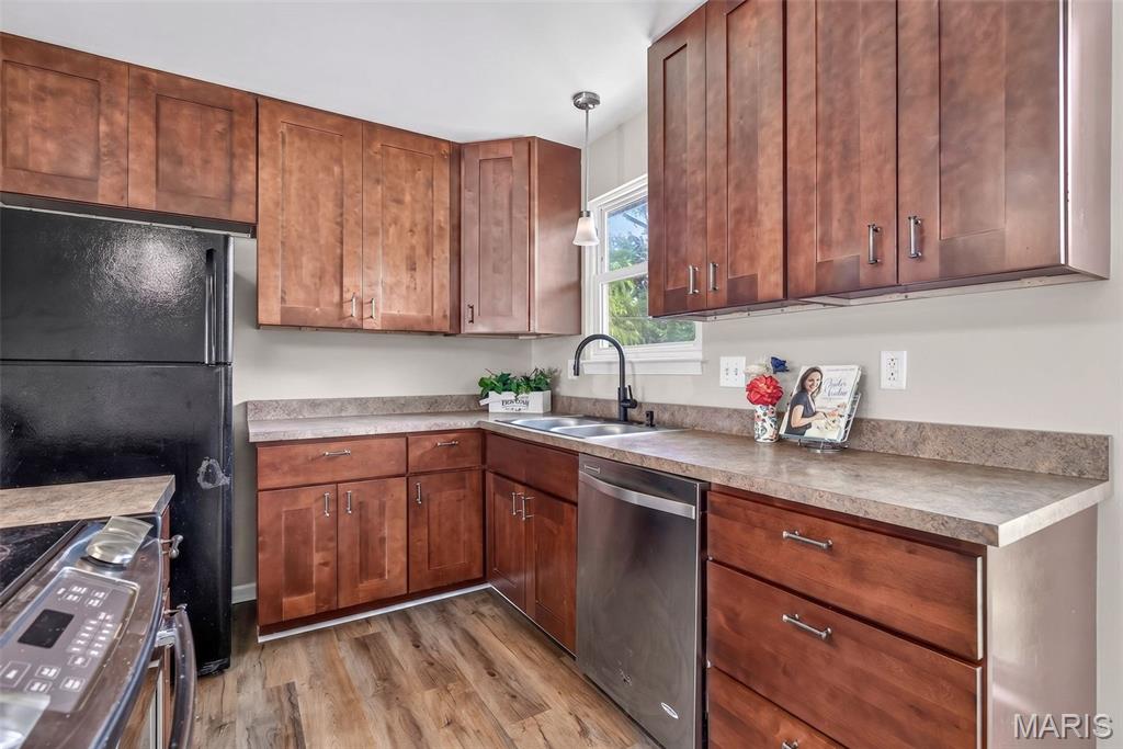 Lorraine Davis Estates - Residential
