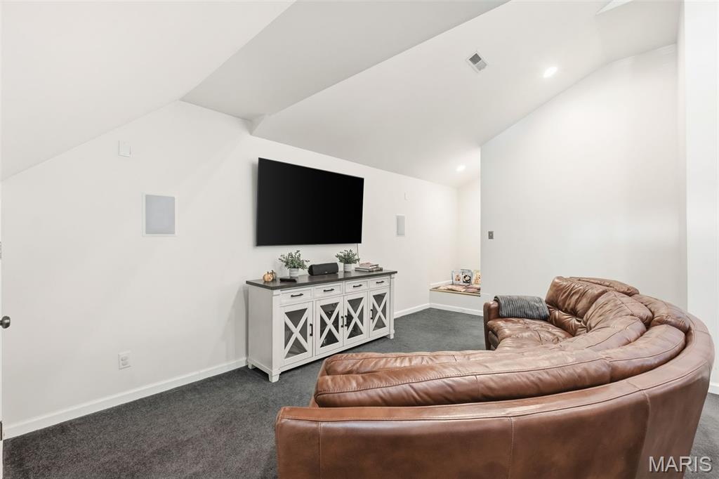 City/St Charles - Residential
