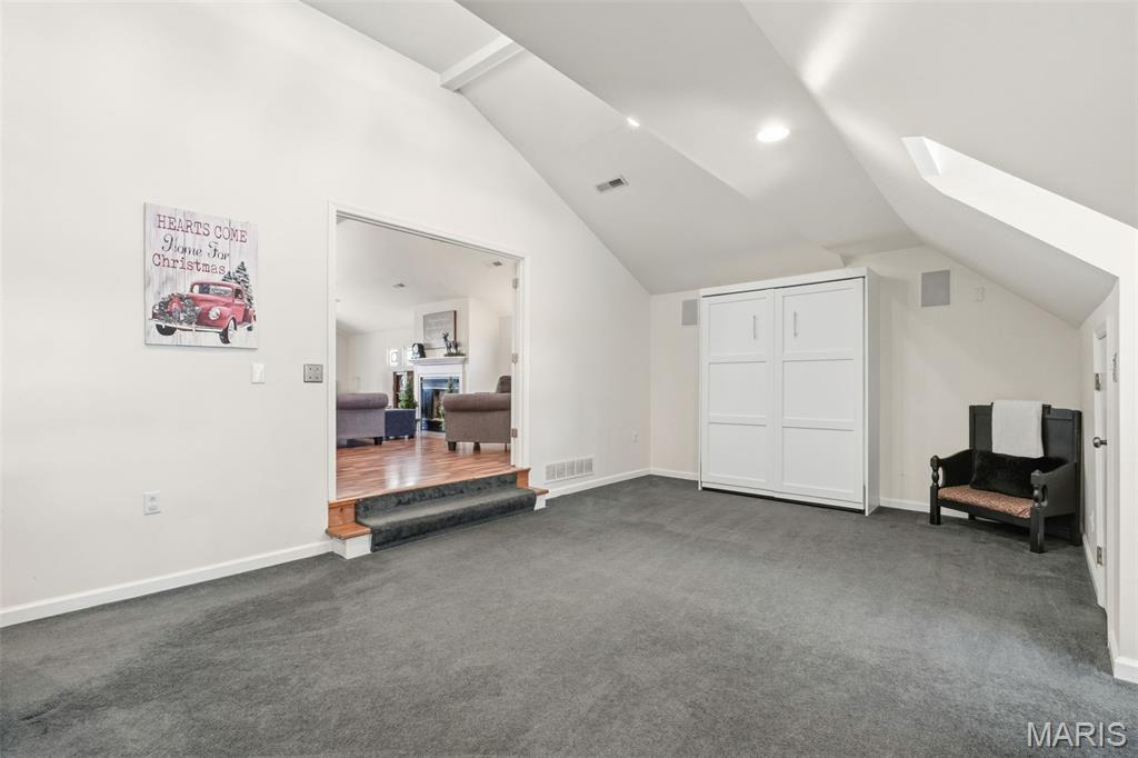 City/St Charles - Residential