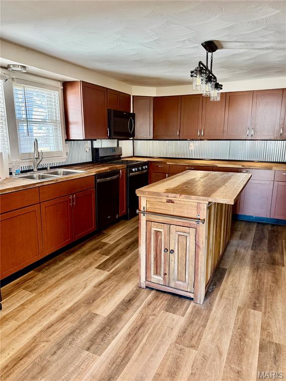 Windy Heights - Residential